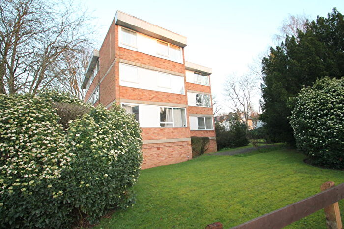 1 Bedroom Apartment To Rent In Duncan Close, Barnet, EN5