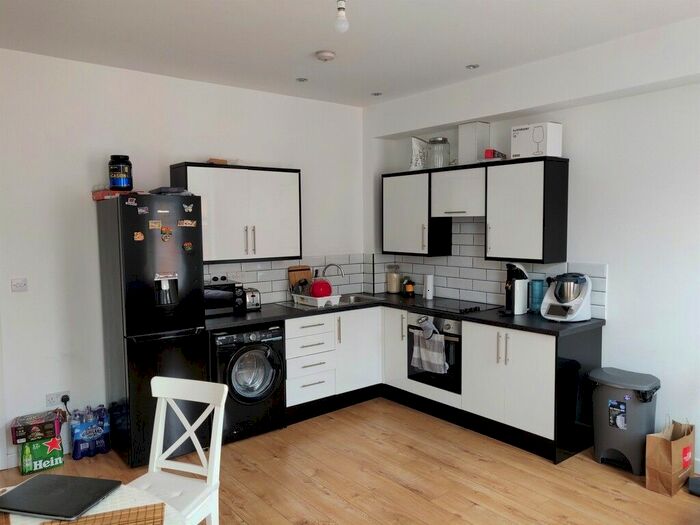 1 Bedroom Flat To Rent In Park Road, Wellingborough NN8