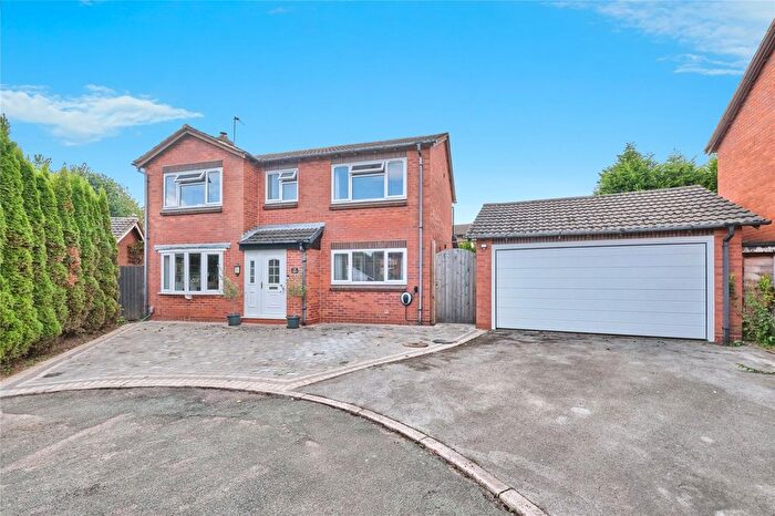 5 Bedroom Detached House For Sale In Willowsmere Drive, Lichfield, Staffordshire, WS14