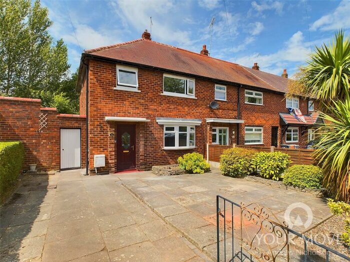 3 Bedroom End Of Terrace House To Rent In Capesthorne Road, Crewe, Cheshire, CW2