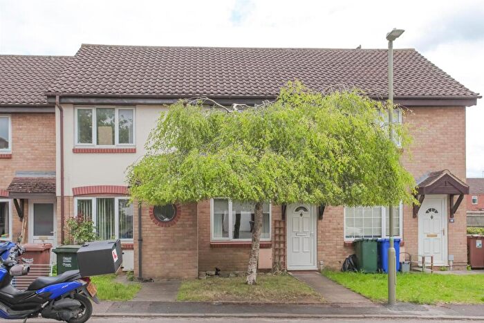 2 Bedroom Terraced House To Rent In Roman Way, Bicester, OX26