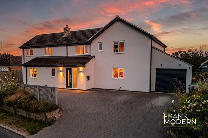 4 Bedroom Detached House For Sale In High Street, Thurlby, PE10