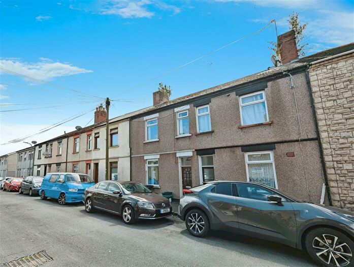3 Bedroom House To Rent In Prince Street, Newport, NP19