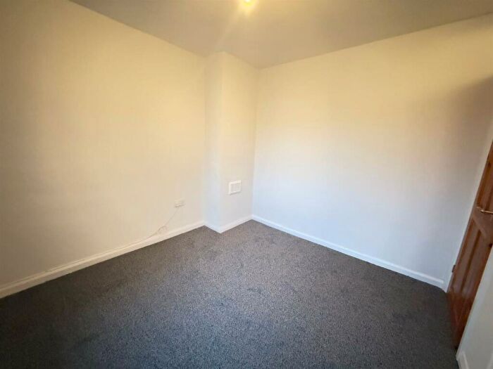 3 Bedroom End Of Terrace House To Rent In Brookvale Park Road, Erdington Birmingham, B23