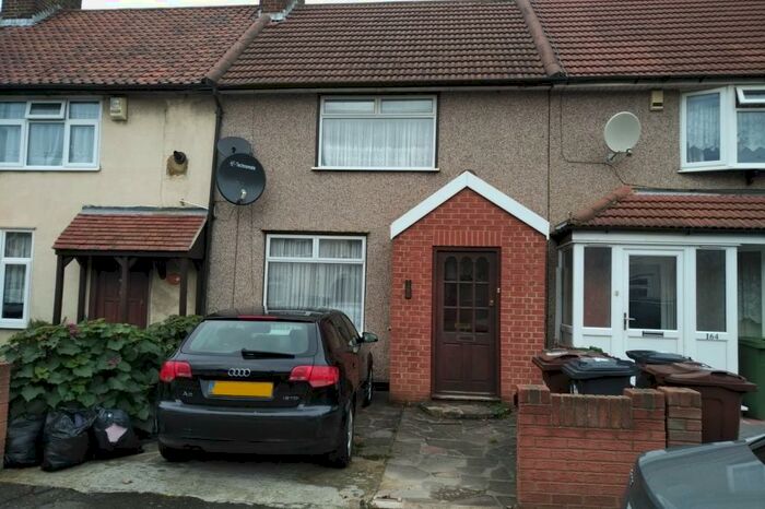 3 Bedroom Terraced House To Rent In Fanshawe Crescent, Dagenham, RM9
