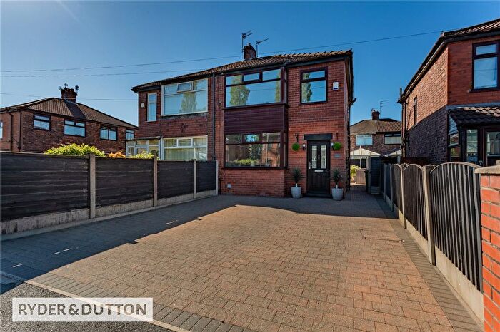 3 Bedroom Semi-detached House For Sale In Manton Avenue, Blackley, Manchester, M9