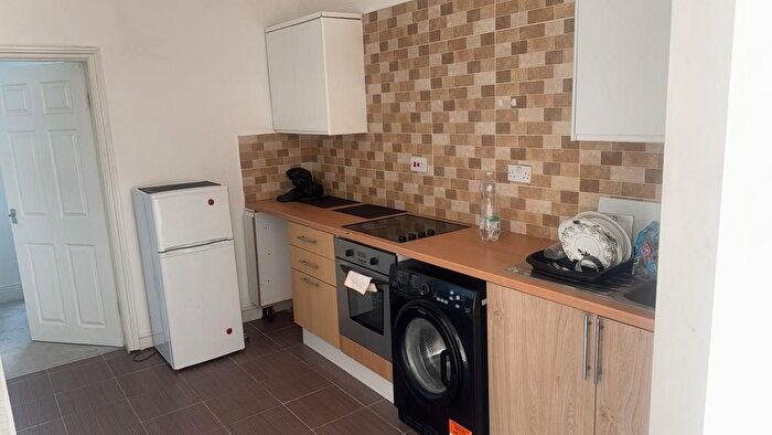 2 Bedroom Flat To Rent In Queens Parade (Sea Front), Sunderland, SR6