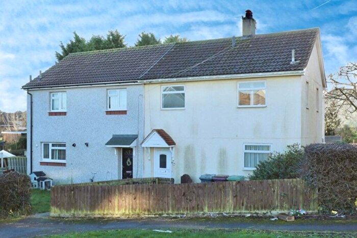 Semi Detached House For Sale In Castle Hill, Eckington, Sheffield, Derbyshire, S21