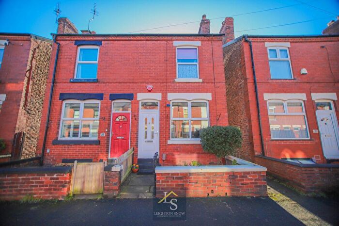 2 Bedroom Semi Detached House For Sale In Winifred Road, Stockport, SK2