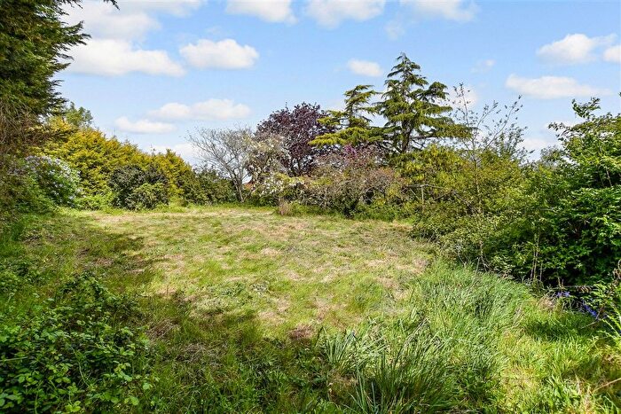 3 Bedroom Detached Bungalow For Sale In Stour Valley Close, Upstreet, Canterbury, Kent, CT3