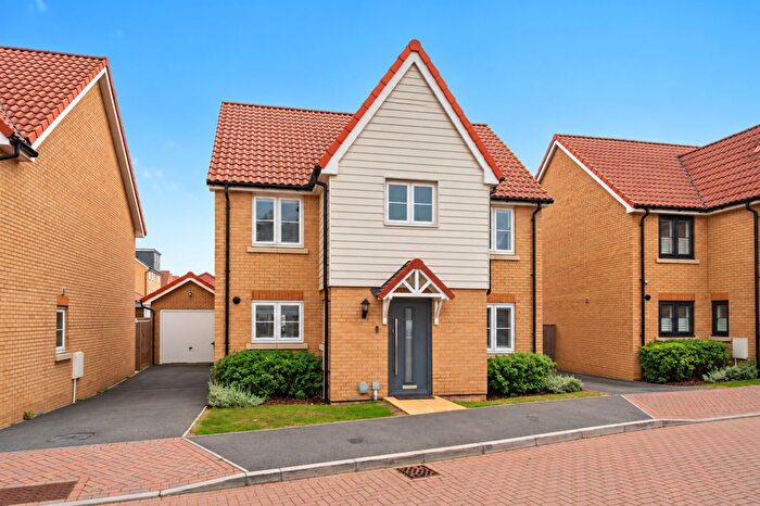 4 Bedroom Detached House For Sale In Songbird Crescent, Chattenden, Medway, Kent., ME3