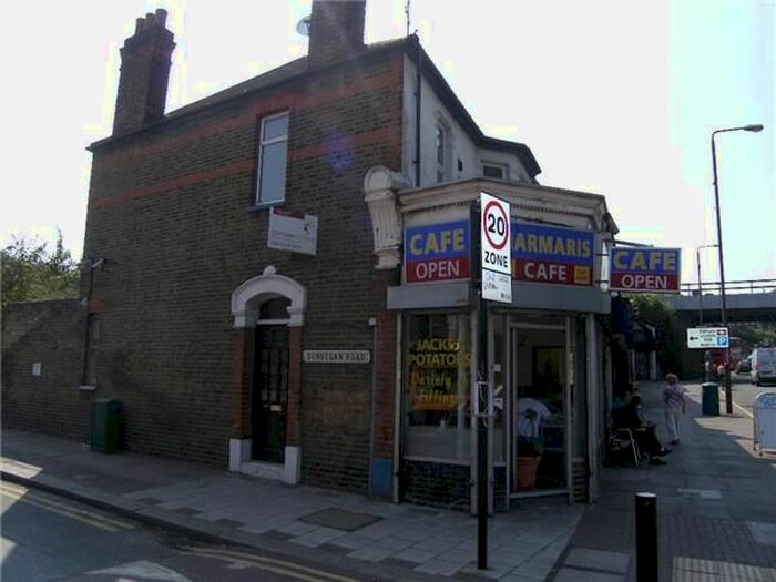 2 Bedroom Flat To Rent In Well Hall Road, Eltham, SE9