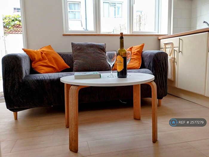 4 Bedroom Terraced House To Rent In St Mary Magdalene Street, Brighton, BN2