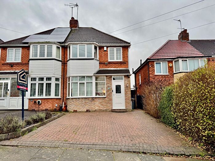 3 Bedroom Semi Detached House For Sale In Aldershaw Road, South Yardley, Birmingham, B26