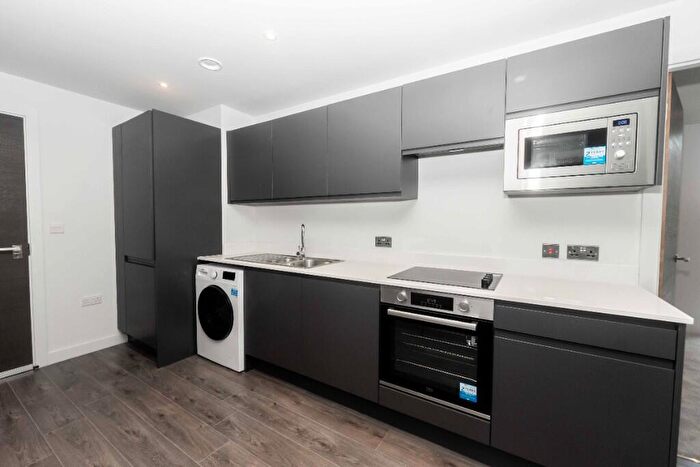 2 Bedroom Apartment To Rent In Greengate, Manchester, Greater Manchester, M3