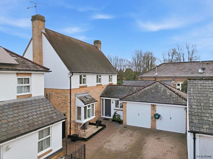 5 Bedroom Detached House For Sale In Old Road, Harlow, Essex, CM17
