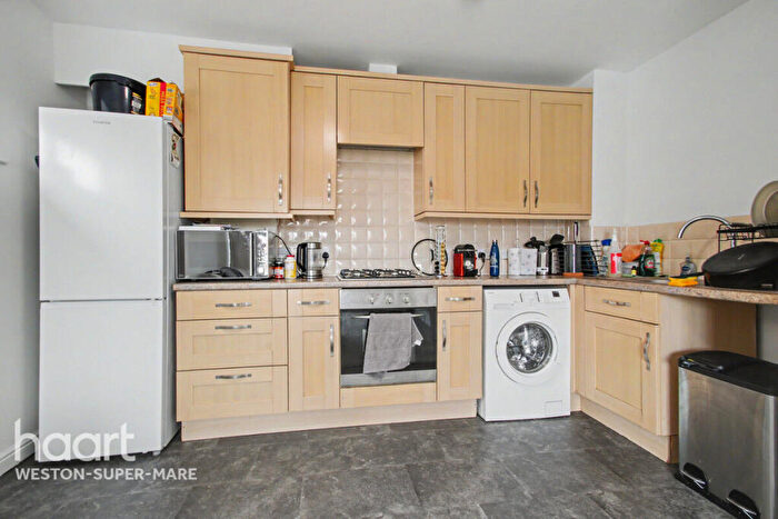 2 Bedroom Flat To Rent In Bransby Way, Weston-super-mare, BS24