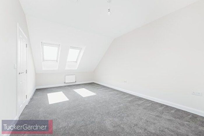 4 Bedroom Property To Rent In Nature Road, Cambridge, CB3