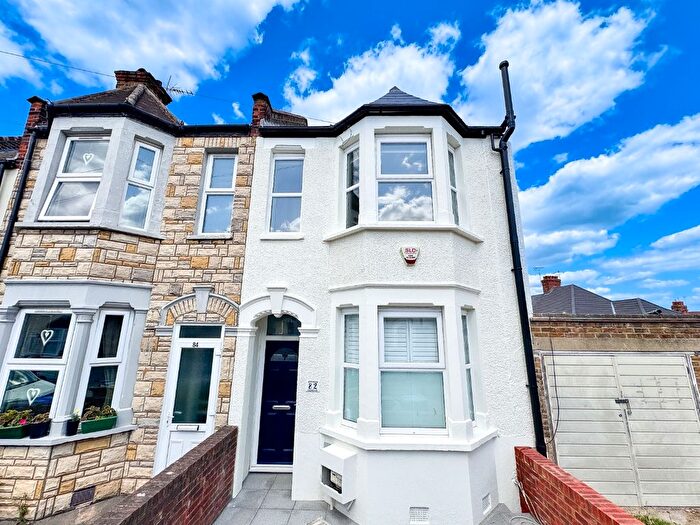 4 Bedroom End Terrace House For Sale In Alabama Street, Plumstead, London, SE18