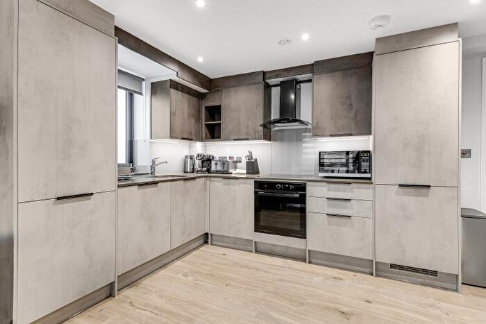 2 Bedroom Apartment To Rent In The Hyde London, NW9