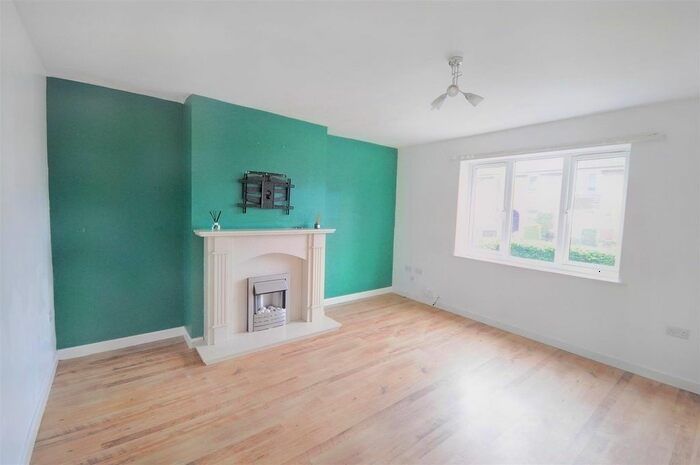 2 Bedroom End Of Terrace House To Rent In Princes Street, Stone, ST15