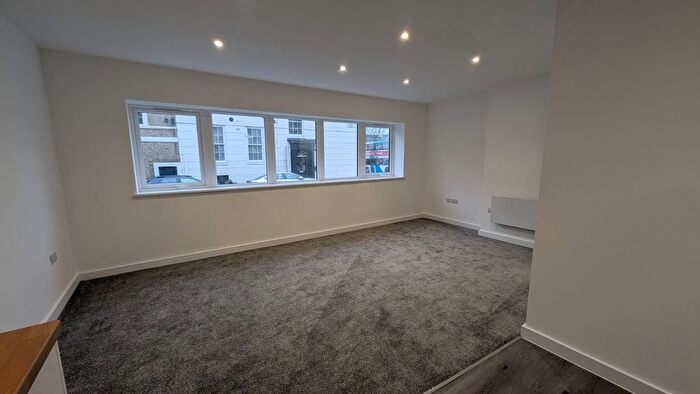 1 Bedroom Flat To Rent In Percy Street, Hull, HU2