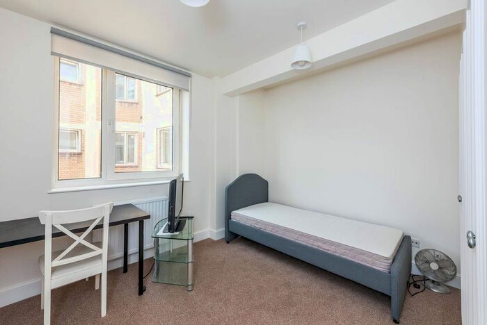 Studio To Rent In Sloane Avenue, Chelsea, London, SW3