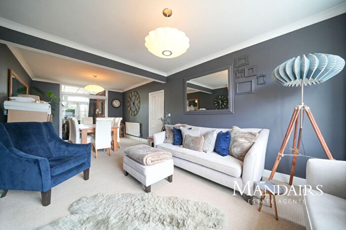 3 Bedroom Detached House For Sale In Fairfield Road, Fletton, Peterborough, PE2