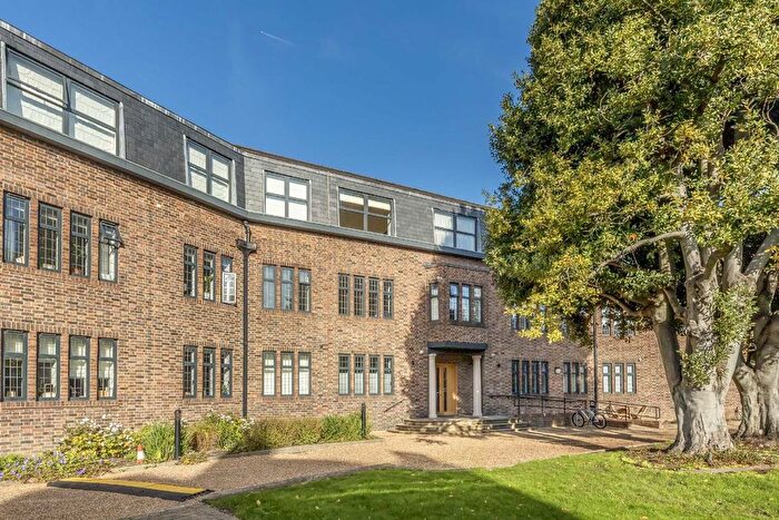 1 Bedroom Flat To Rent In Abbeville Road, Clapham, SW4