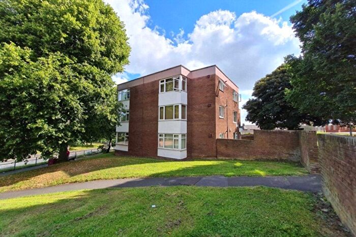 1 Bedroom Flat For Sale In Gibbs Court, Chester Le Street, Durham, DH2