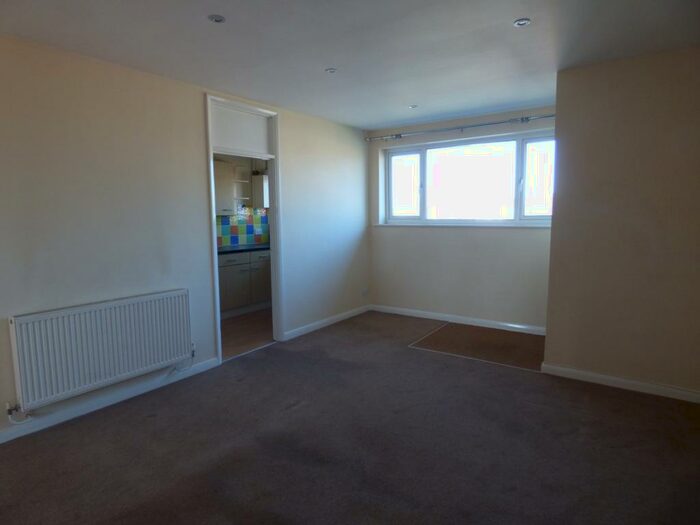 2 Bedroom Apartment To Rent In Loose Road, Maidstone, ME15