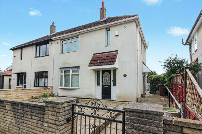 2 Bedroom Semi-Detached House For Sale In Southwood Road, Leeds, West Yorkshire, LS14