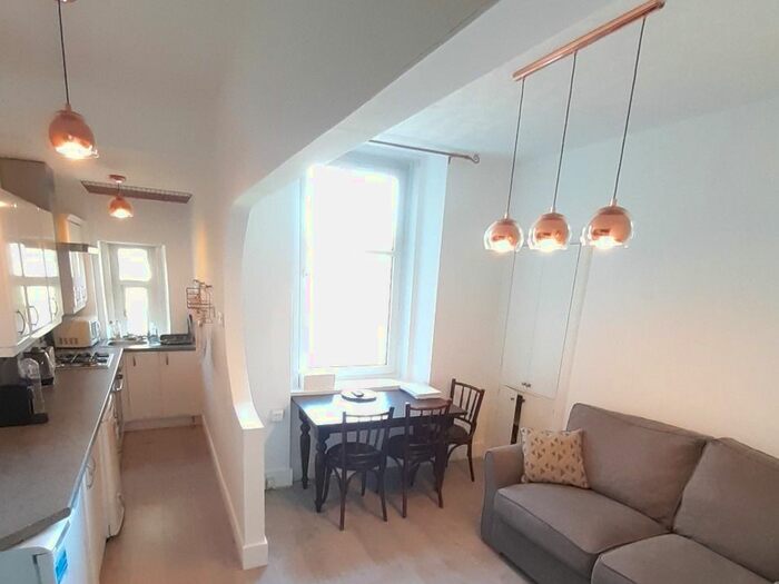 1 Bedroom Flat To Rent In Union Grove, City Centre, Aberdeen, AB10