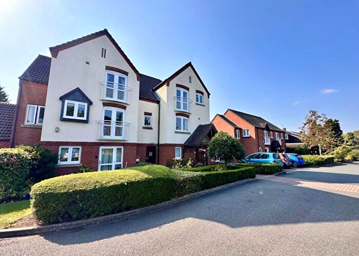 2 Bedroom Retirement Property For Sale In Kenilworth Road, Balsall Common, CV7