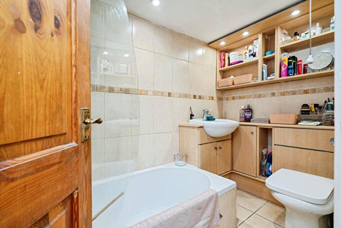 2 Bedroom Terraced House For Sale In Ingate, Beccles, NR34