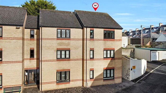 2 Bedroom Flat For Sale In Alexandra Road, Barnstaple, Devon, EX32