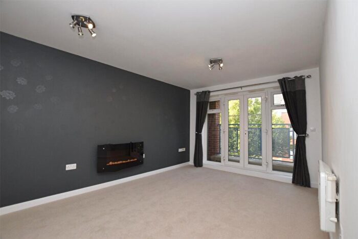 1 Bedroom Apartment To Rent In Whistle Road, Mangotsfield, Bristol, BS16