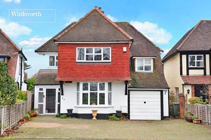 4 Bedroom Detached House For Sale In Sandy Lane, Cheam, Sutton, SM2