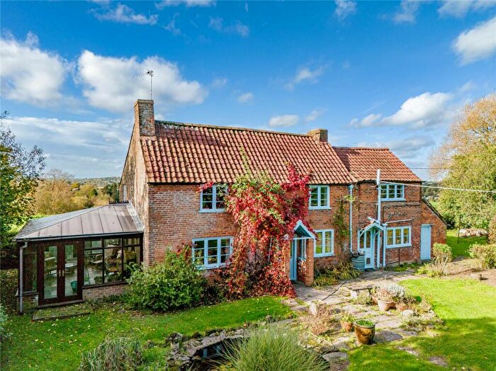 3 Bedroom Detached House For Sale In Red Pit, Dilton Marsh, BA13