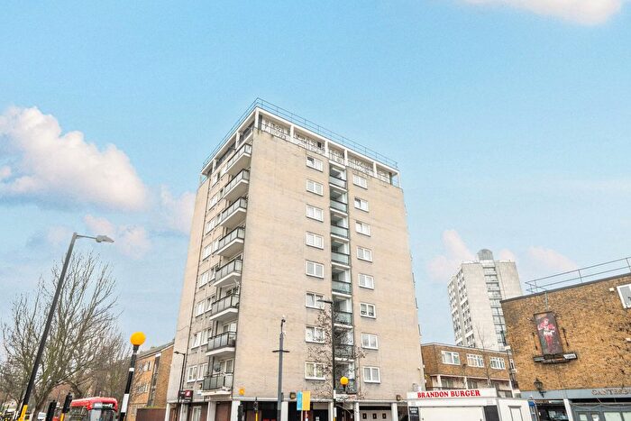 1 Bedroom Studio For Sale In Cooks Road, London, SE17