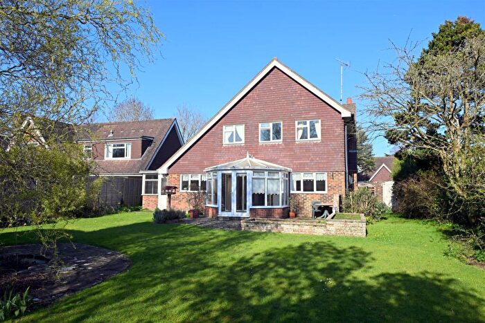 3 Bedroom Detached House For Sale In The Outlook, Friston, Eastbourne, BN20