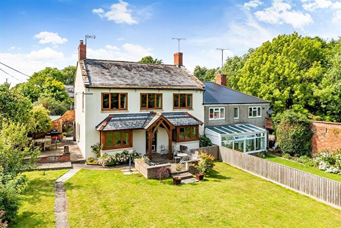 3 Bedroom Semi-Detached House For Sale In Barrington Hill, Broadway, Ilminster, TA19