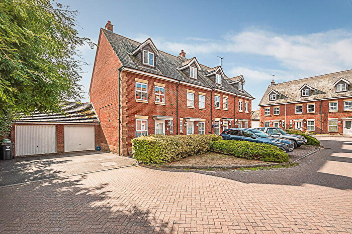 3 Bedroom Town House For Sale In Norman Crescent, Budleigh Salterton, EX9