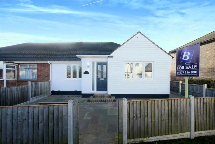 3 Bedroom Bungalow To Rent In Woodman Road, Brentwood, CM14