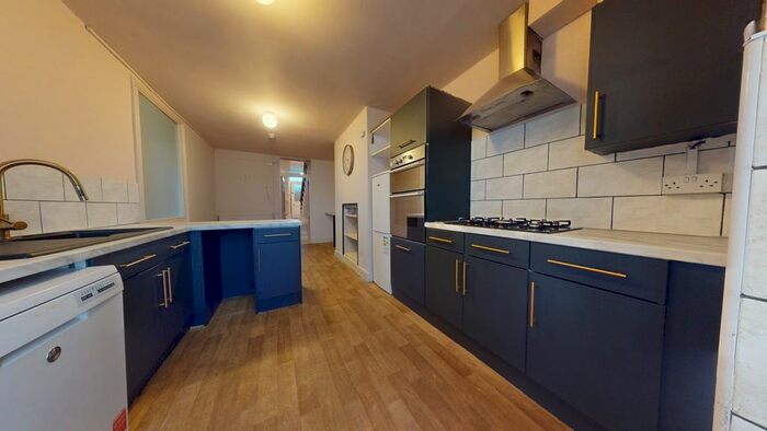 4 Bedroom Maisonette To Rent In Freshfield Road, Brighton, BN2
