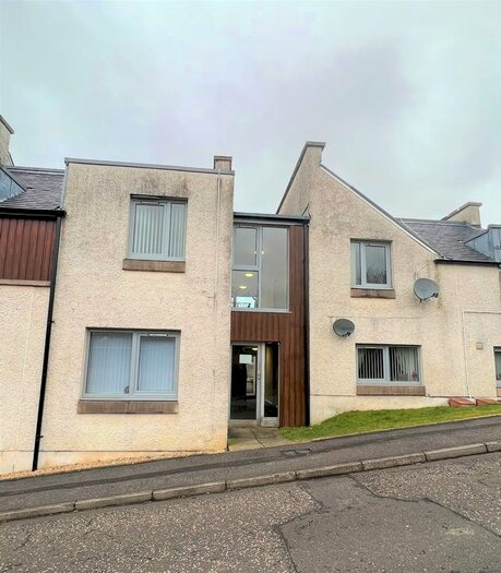 2 Bedroom Flat To Rent In School Lane, Bathgate, EH48