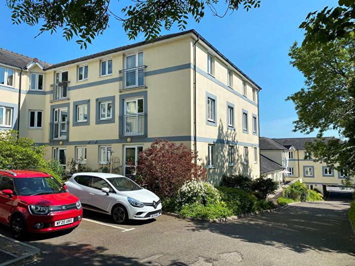 2 Bedroom Flat For Sale In Western Road, Ivybridge, PL21