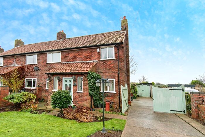 3 Bedroom Semi-Detached House For Sale In Croft Lea, Cridling Stubbs, Knottingley, WF11