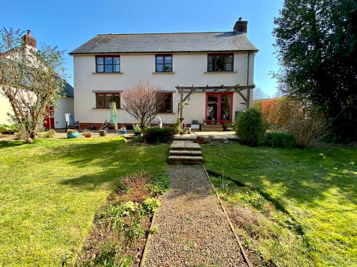 4 Bedroom Detached House For Sale In Cove, Tiverton, Devon, EX16