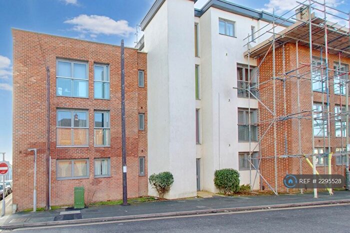 1 Bedroom Flat To Rent In Coopers Court, Cheltenham, GL50